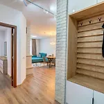 Apartment N.joy 532 By Oak Smolyan